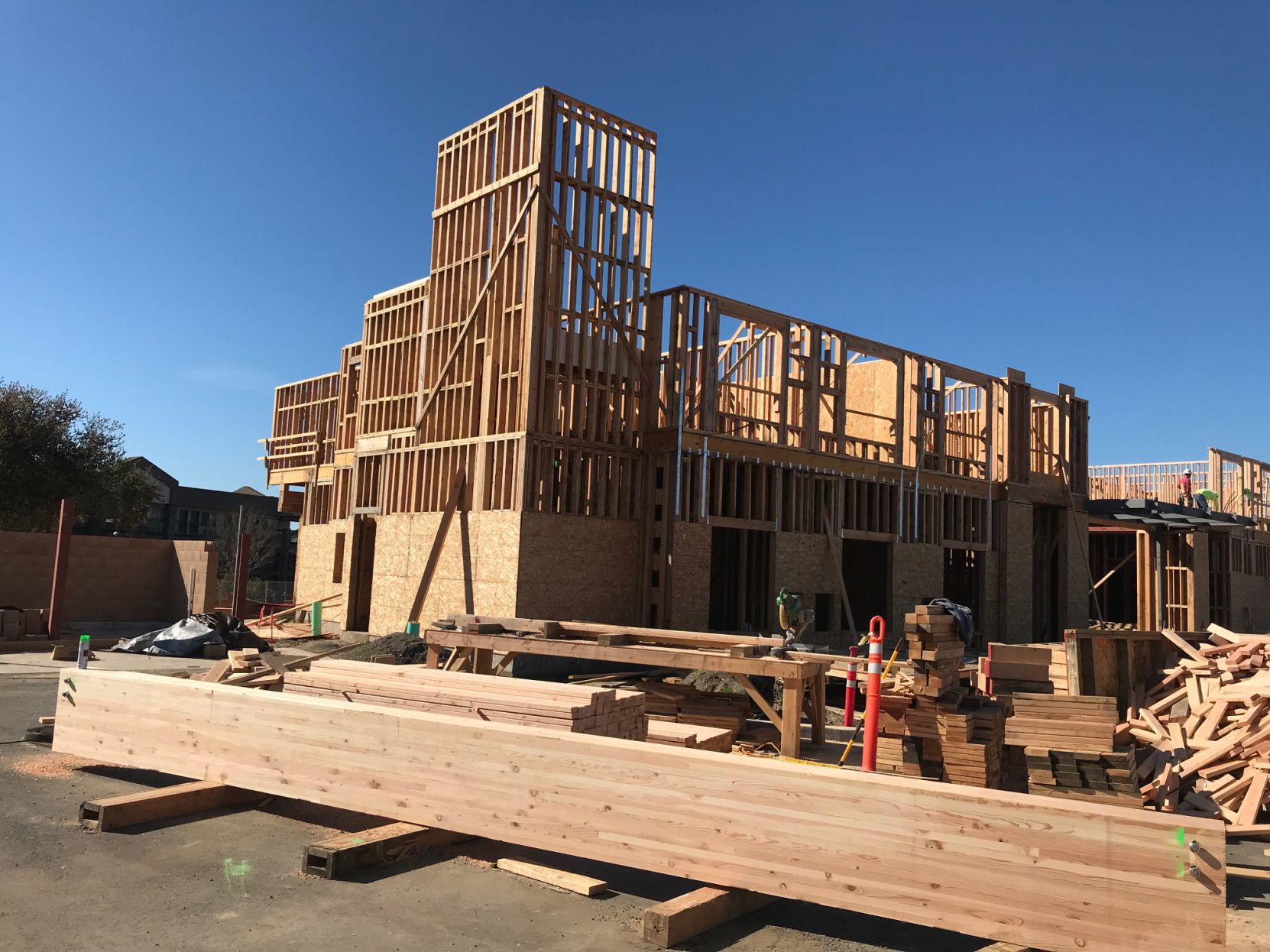 A view of Soscol Avenue and Cambria hotel construction